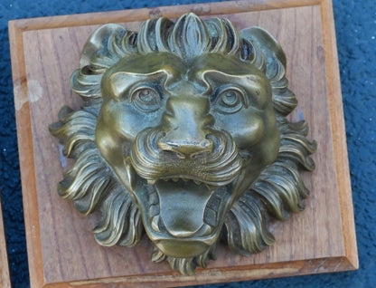 Superb Antique / Vintage Solid Bronze Lion Head Wall Ornaments2