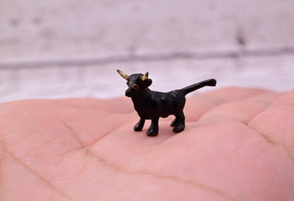 Antique Austrian Vienna Cold Painted Bronze Figure of Super Tiny Black Bull0