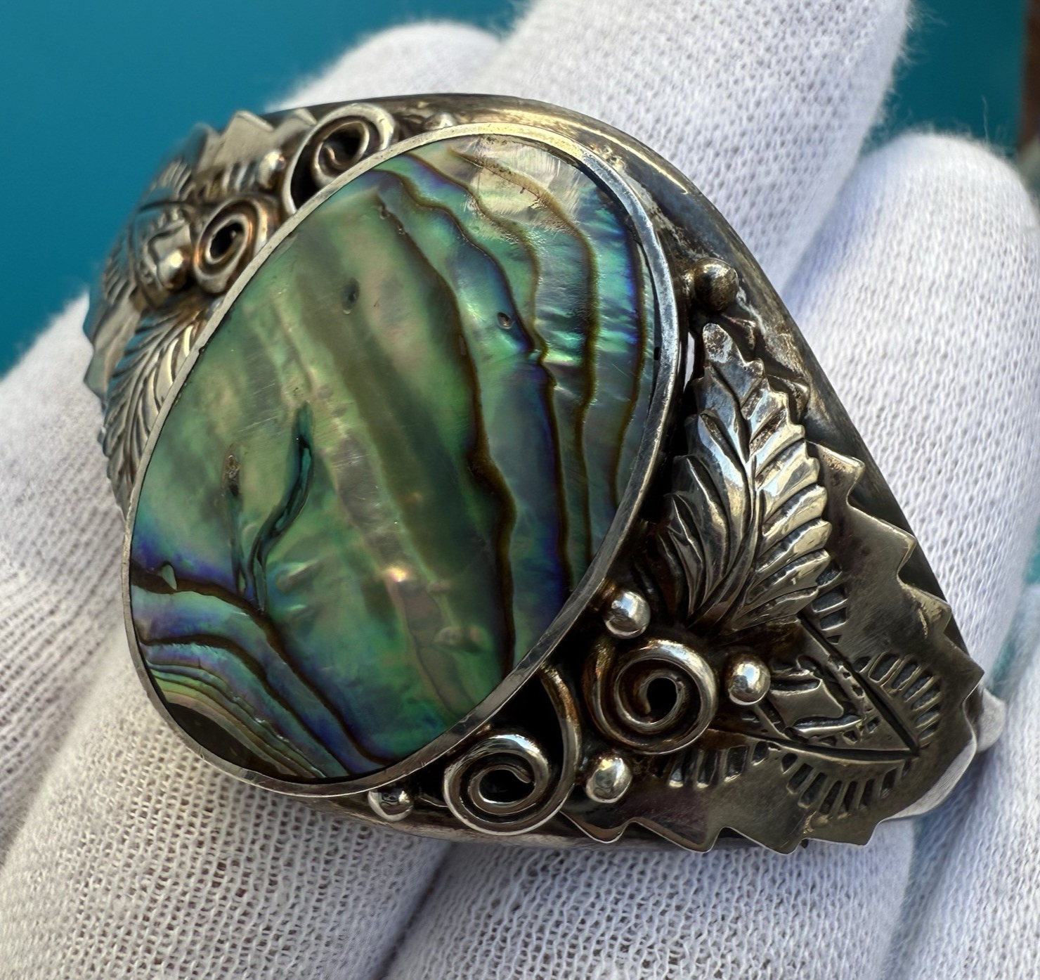 Attractive Sterling Silver Floral Abalone Shell Mother Of Pearl Cuff Bracelet 7