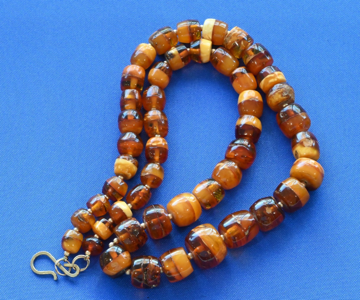 Super Cool Vintage Barrel Shaped Natural Butterscotch Amber Necklace5