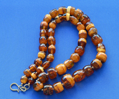 Super Cool Vintage Barrel Shaped Natural Butterscotch Amber Necklace5
