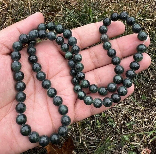 Leafy Green Antique / Vintage Spinach Natural Nephrite Jade Beaded Necklace0