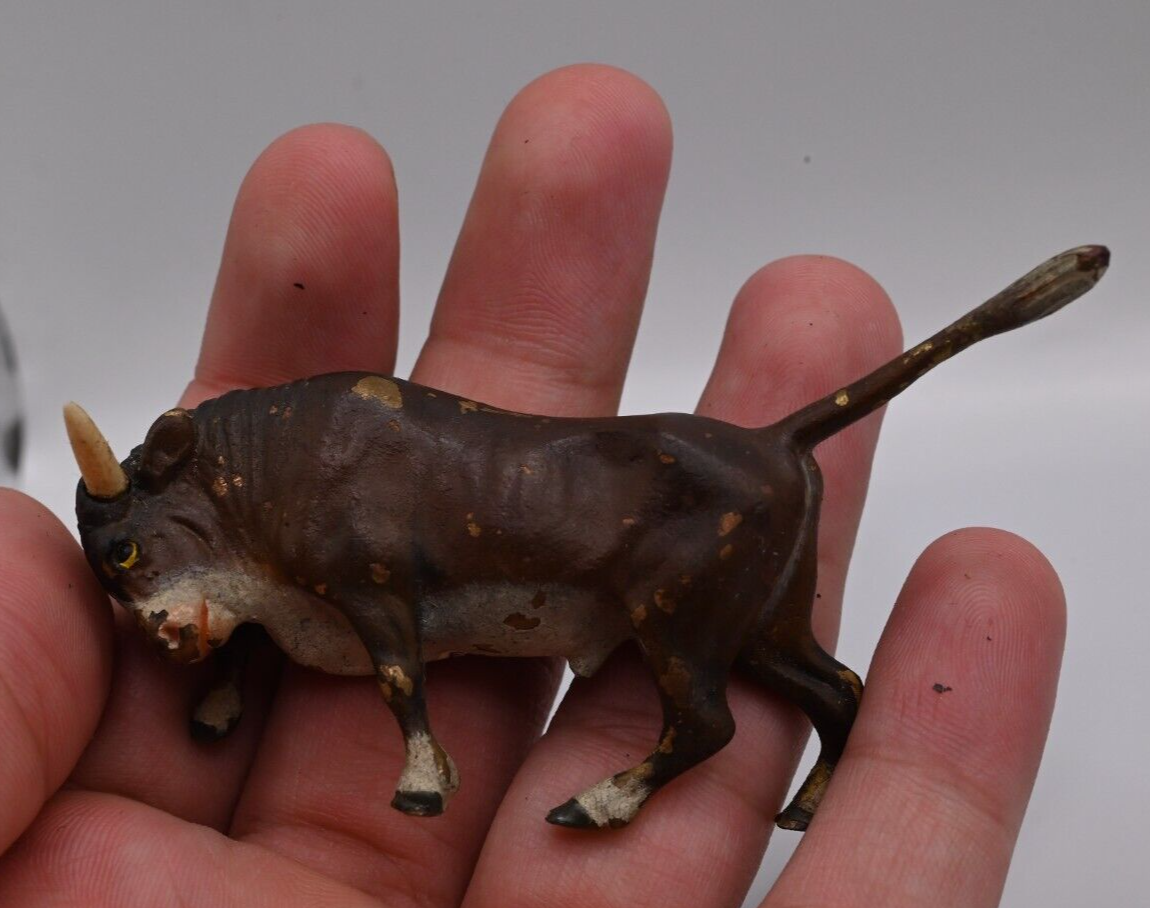 Life-like Antique Austrian Vienna Cold Painted Bronze Figure of Fighting Bull10