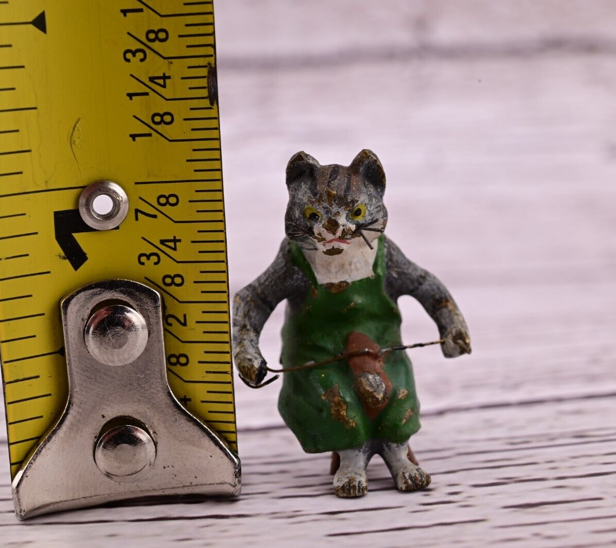 Awesome Antique Vienna Cold Painted Bronze Figure of Cobbler / Shoemaker Cat12