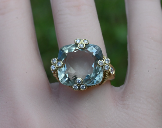 Stunning Judith Ripka Green Amethyst & Diamond 18K Yellow Gold Ring Size 5.750