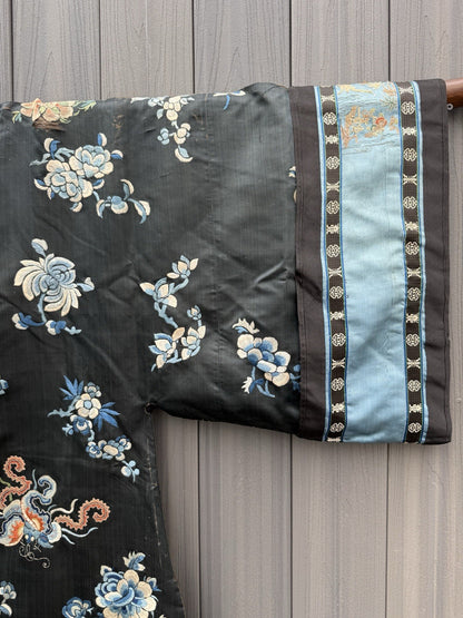 Early Antique Qing Dynasty Chinese Silk Embroidery Robe Butterflies & Flowers20