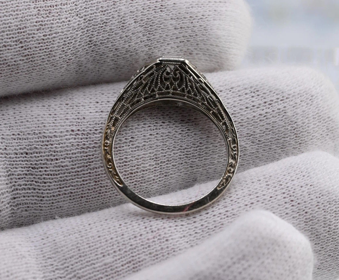 Antique Art Deco 1900s Filigree Motif 18k White Gold & Diamond Ring3