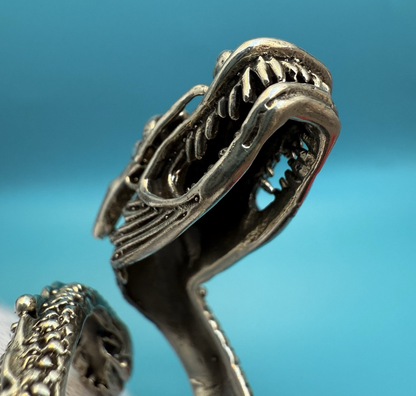 Wonderful Vintage Chinese / Japanese Sterling Silver Dragon Ring4