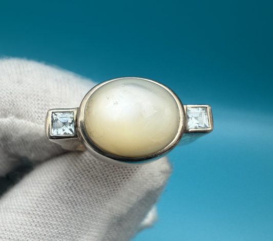 Gorgeous Vintage Signed Judith Ripka Sterling Silver & Mother of Pearl Ring 0