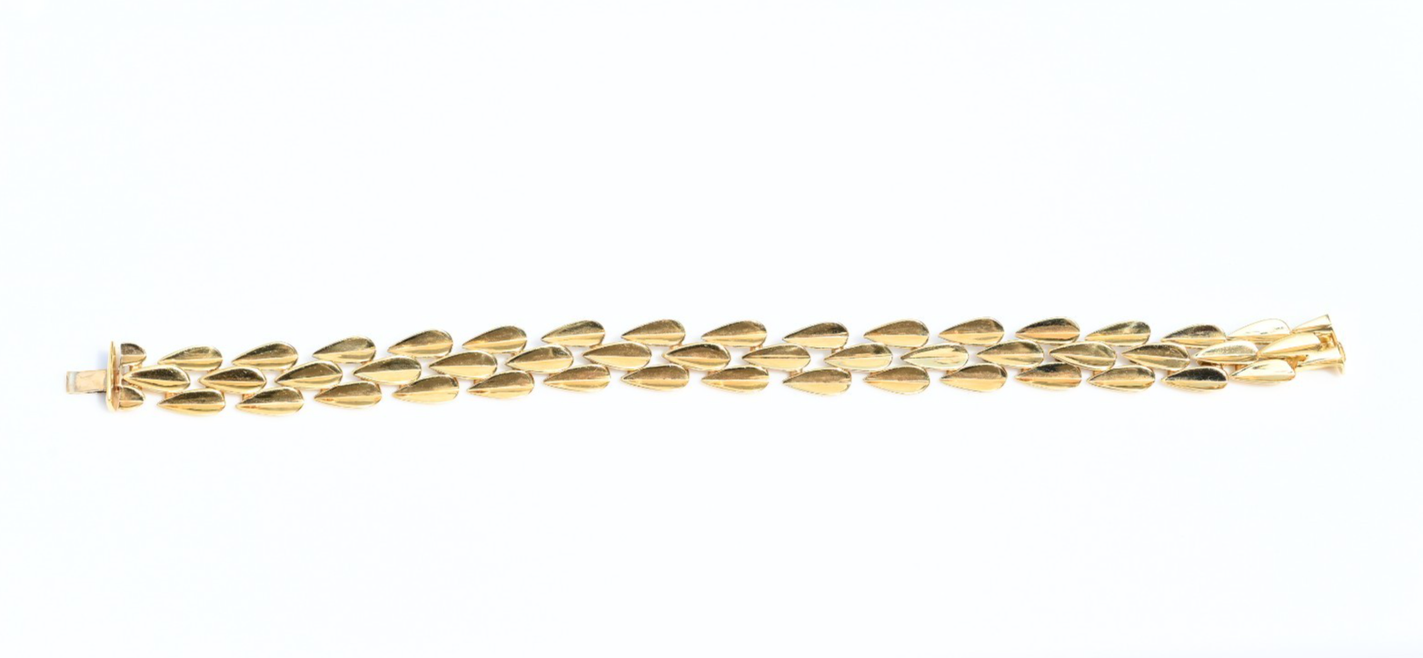 Hard to Find Designer Robert Lee Morris 18K Yellow Gold Dart Motif Bracelet3
