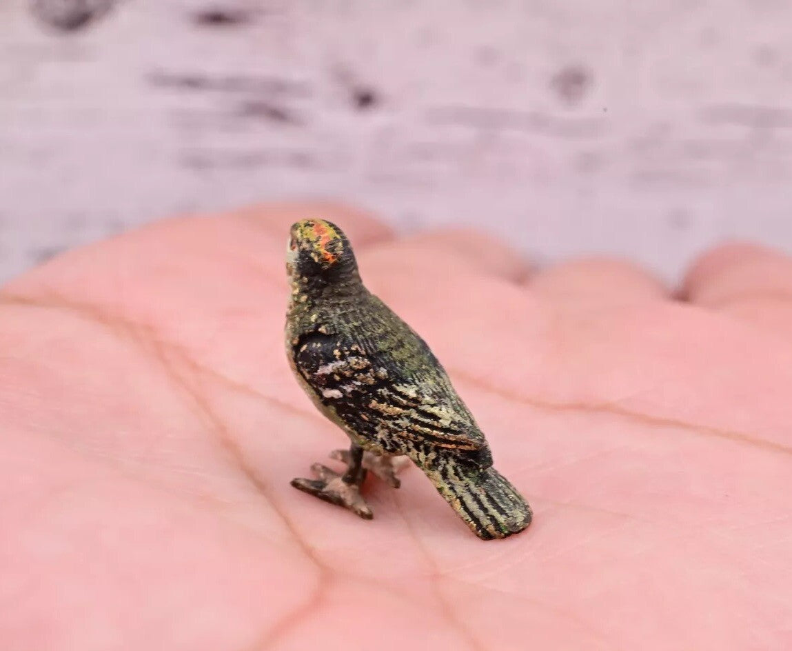 Lovely Antique Austrian Vienna Cold Painted Bronze Figure of Small Green Bird4