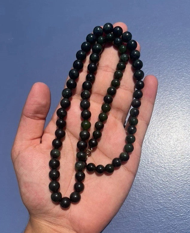 Gorgeous Antique / Vintage Dark Spinach Natural Green Jade Beaded Necklace2