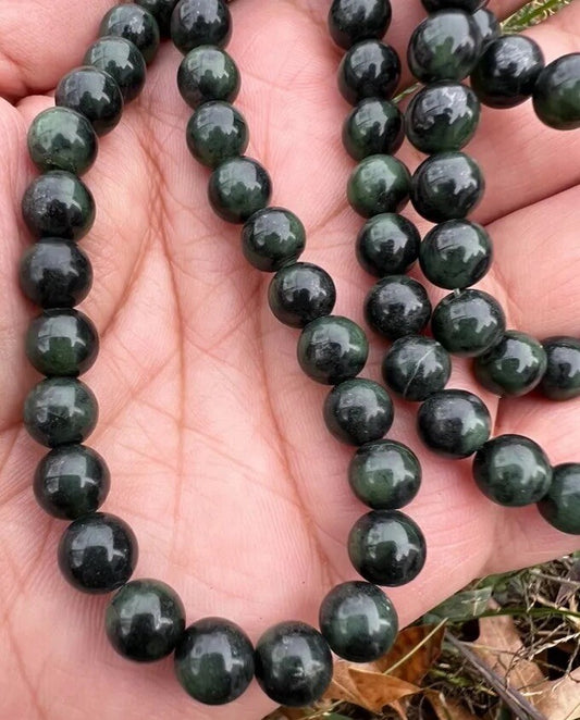 Original Green Antique / Vintage Spinach Natural Nephrite Jade Beaded Necklace1