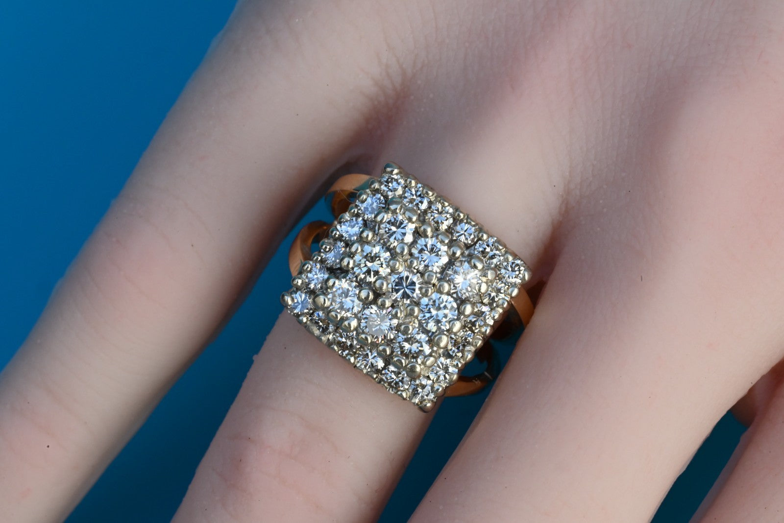 Gorgeous 14k Yellow Gold Ring W/ Natural High Quality Diamonds0