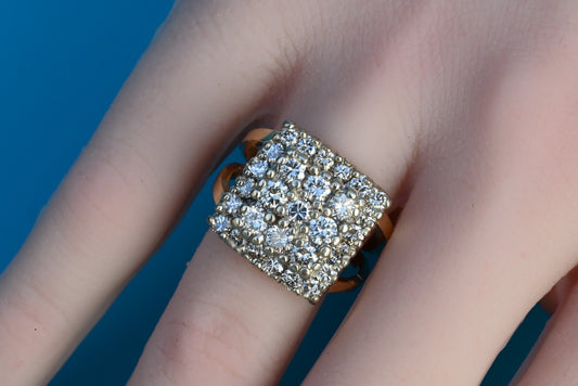 Gorgeous 14k Yellow Gold Ring W/ Natural High Quality Diamonds0