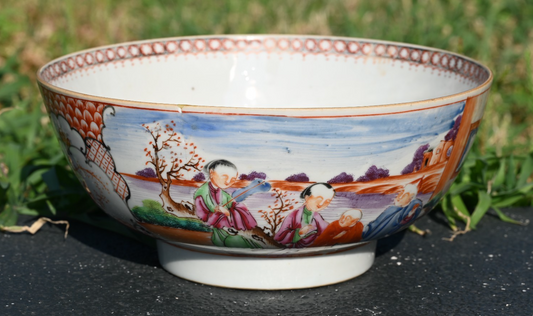 Authentic 18th C. Chinese Famille Rose "Mandarin" Palette Export Porcelain Bowl0