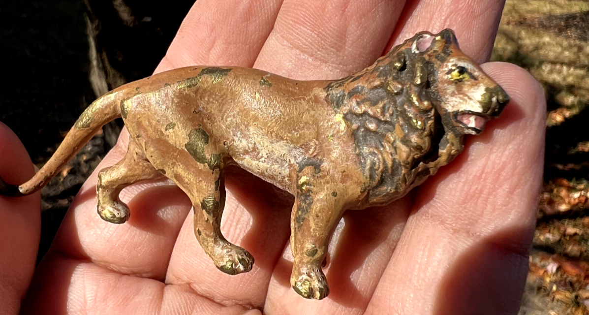 Small Antique Austrian Vienna Cold Painted Bronze Figure of Lion3