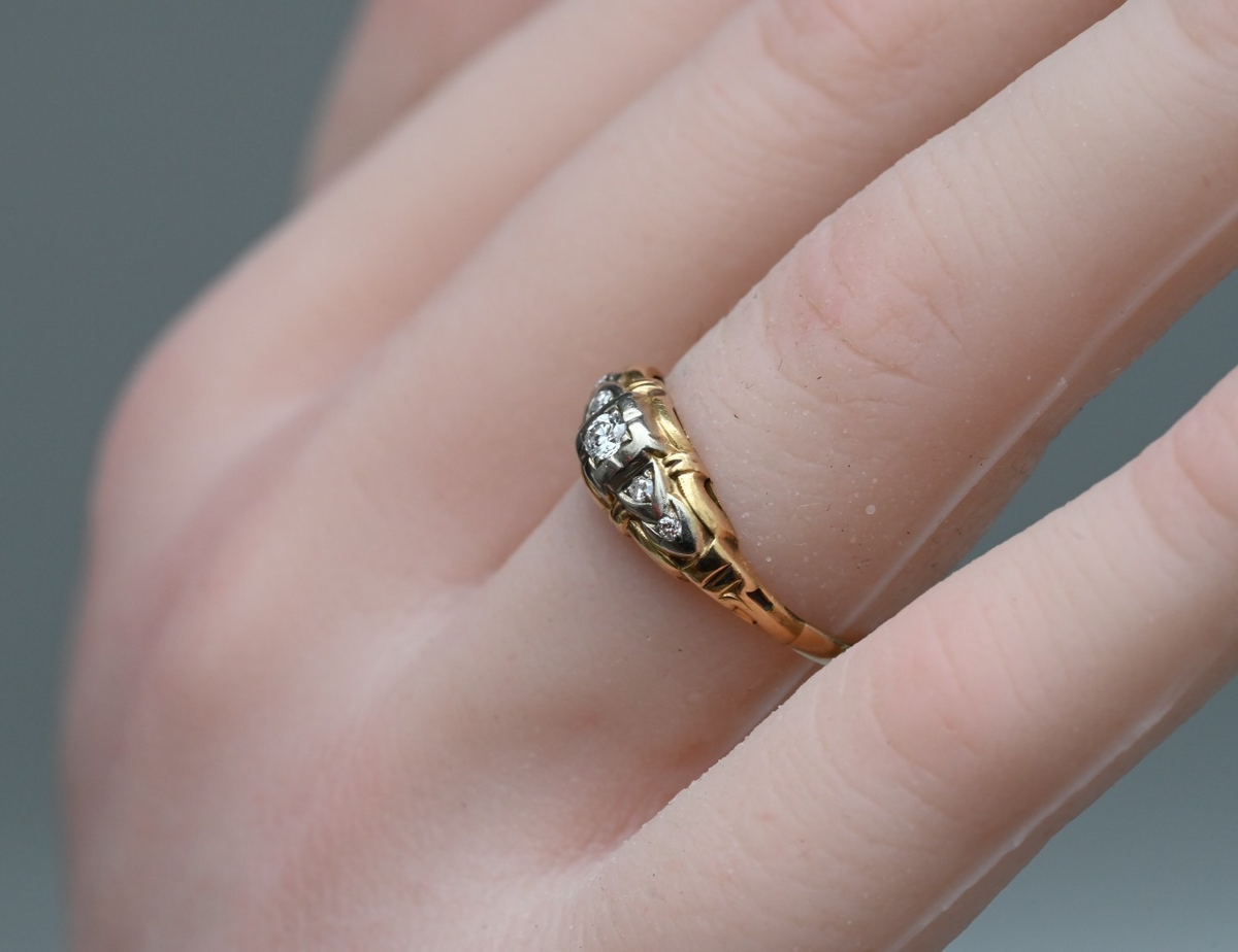 Awesome Antique Two Tone 14k Gold Art Deco Ring with Natural Round Diamonds5
