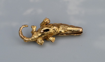Antique / Vintage .375 9K Gold Articulated Alligator Charm with Moveable Jaw3