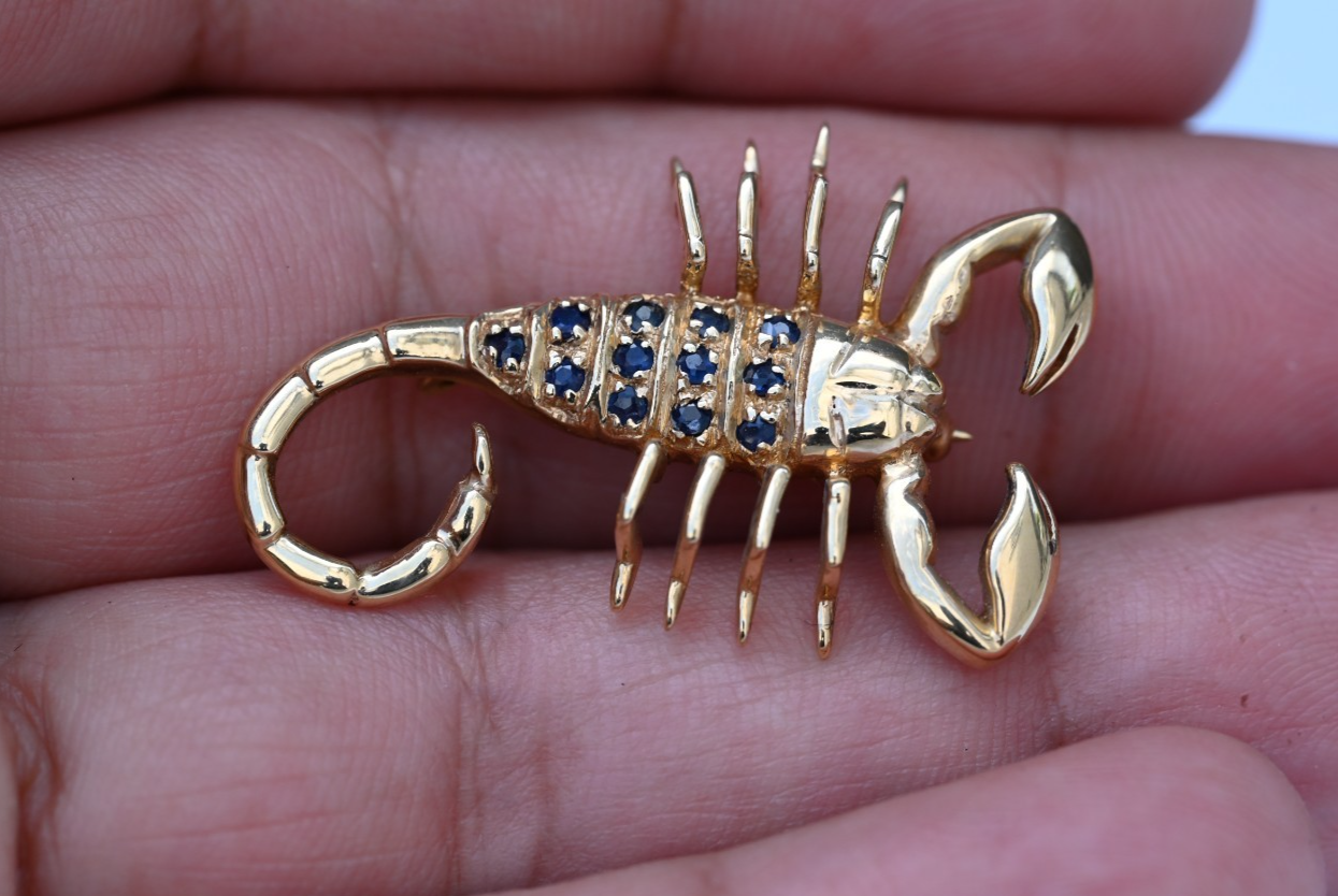 Lovely Yellow Gold Scorpion Brooch Pin with Natural Sapphire Accents0