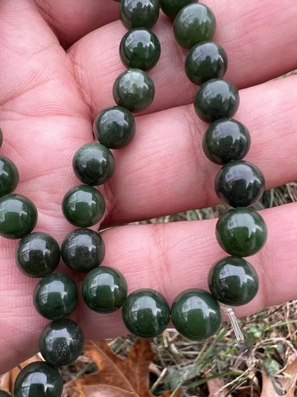 Dark Green Antique / Vintage Spinach Natural Nephrite Jade Beaded Necklace2