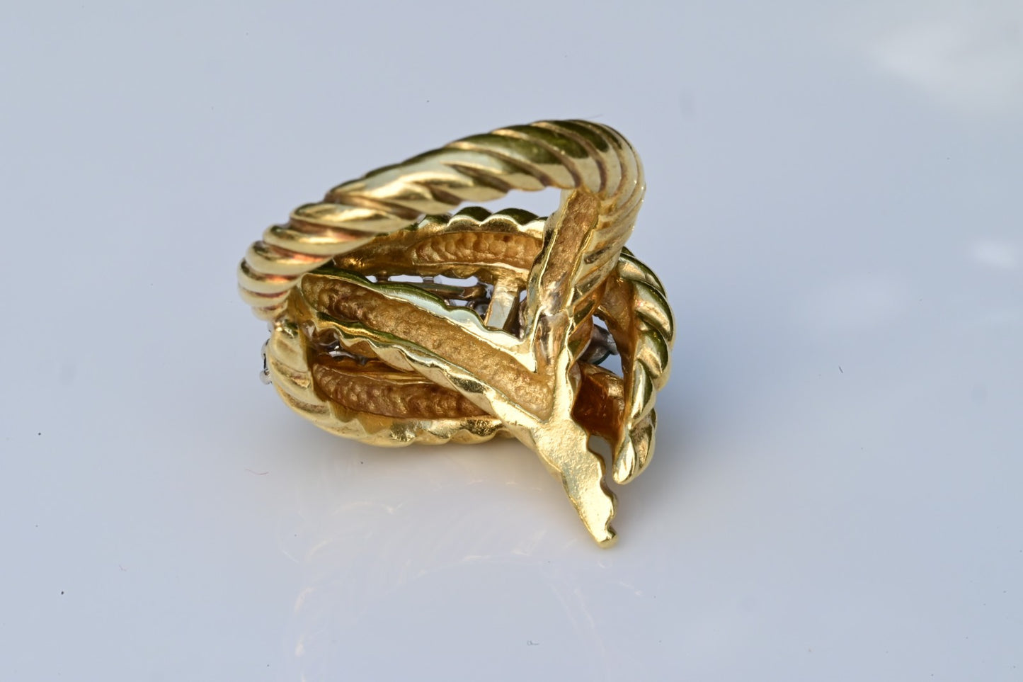 Gorgeous Vintage Designer Diamond & Emerald 18k Yellow Gold Ring4