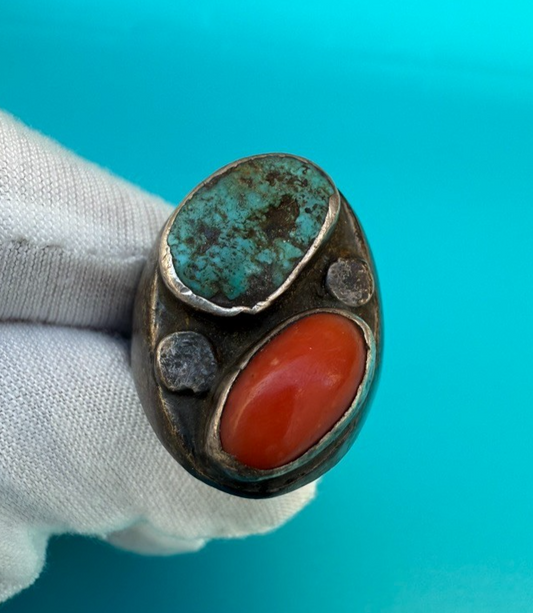 Beautiful Sterling Silver Southwest Style Ring w/ Turquoise & Coral0