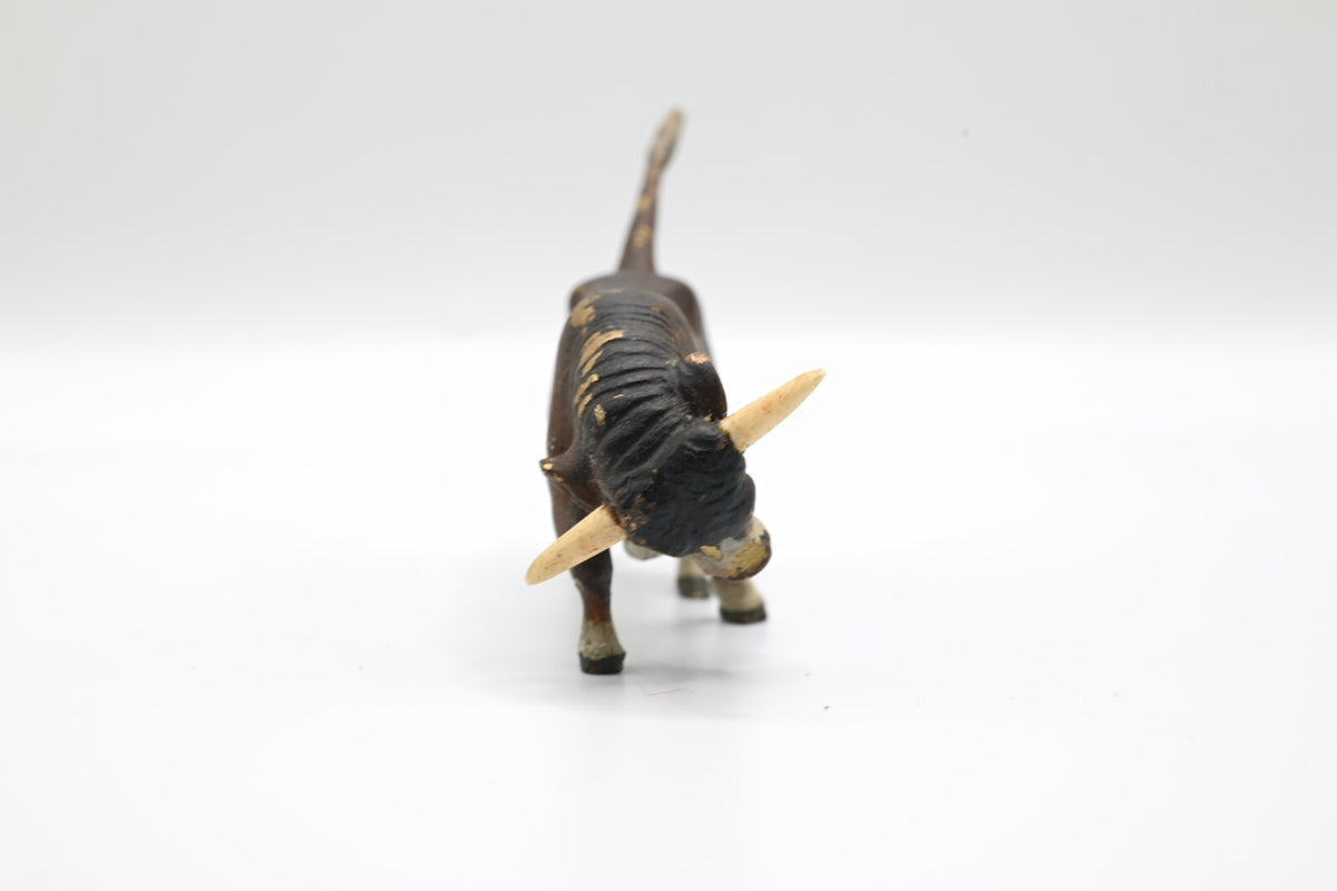 Life-like Antique Austrian Vienna Cold Painted Bronze Figure of Fighting Bull2