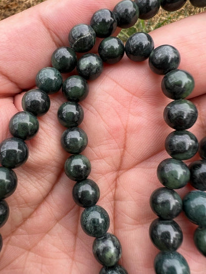 Gorgeous Antique / Vintage Spinach Natural Nephrite Jade Beaded Necklace #43