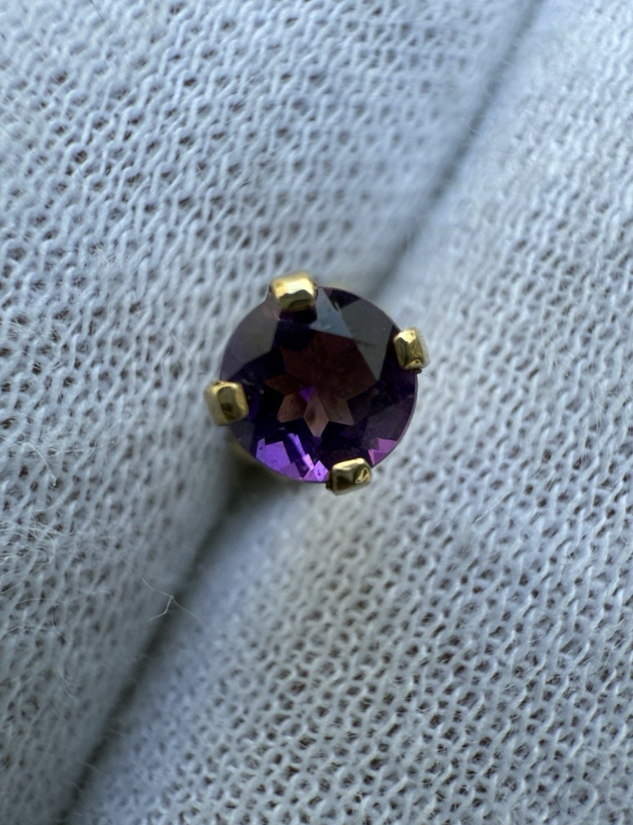 Vintage 14k Yellow Gold Stud Earrings with Amethyst Gemstone2