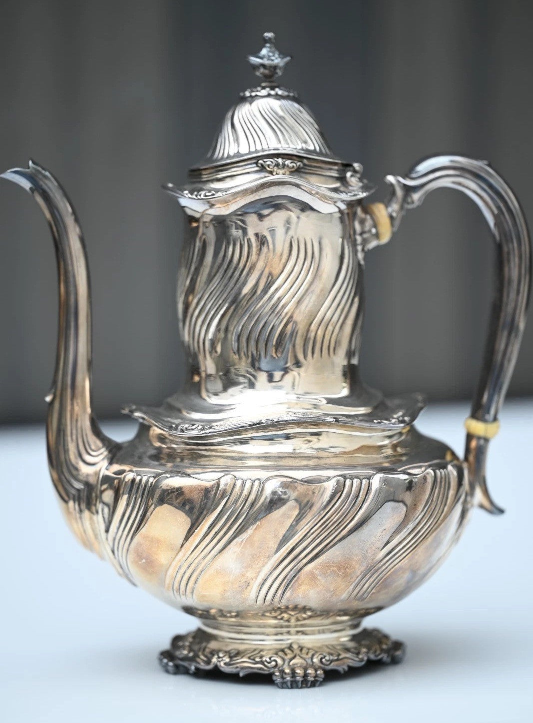 Estate Find Antique 1900s Tiffany & Co. Sterling Silver 5-Piece Tea / Coffee Set2
