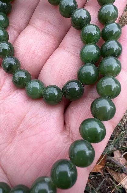 Beautiful Antique / Vintage Spinach Natural Green Jade Beaded Necklace5