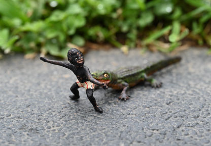 Rare 1900s Austrian Vienna Cold Painted Bronze Figure of Alligator Biting Child6