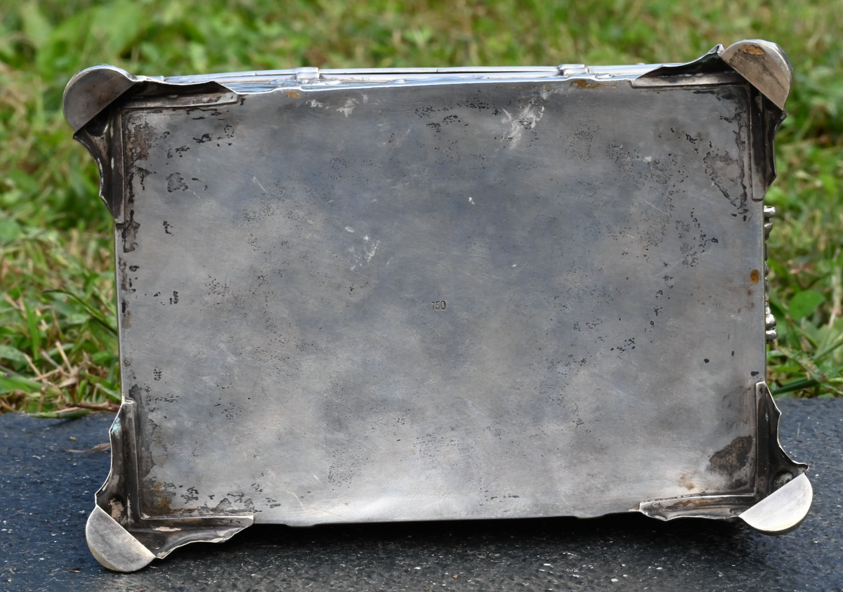 Stunning Antique Dutch or Austrian 750 Silver Trinket / Money Treasure Chest Box7