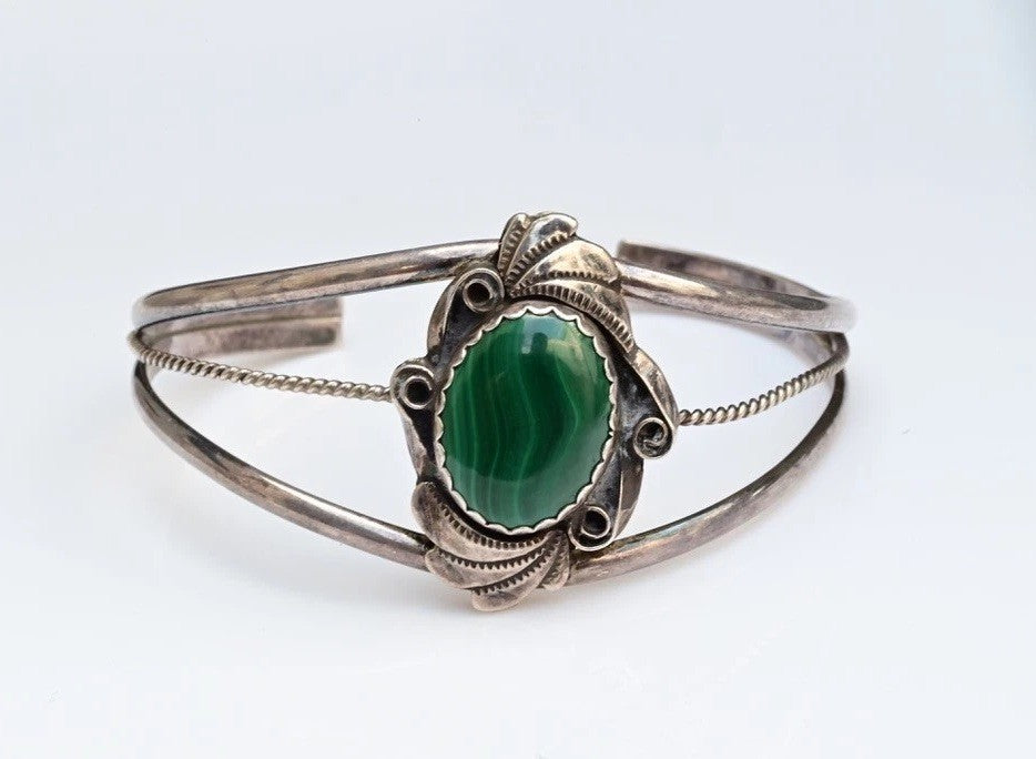 Vintage Signed Sterling Silver 925 Native American Green Malachite Cuff Bracelet0