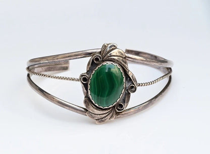 Vintage Signed Sterling Silver 925 Native American Green Malachite Cuff Bracelet0