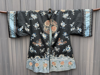 Early Antique Qing Dynasty Chinese Silk Embroidery Robe Butterflies & Flowers16