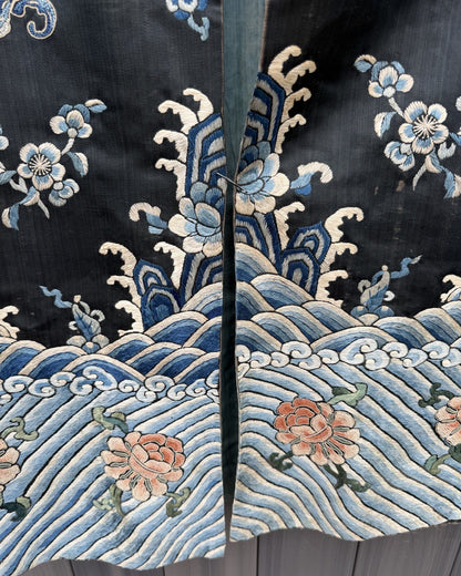 Early Antique Qing Dynasty Chinese Silk Embroidery Robe Butterflies & Flowers21