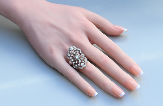 Amazing 14k WG Cocktail Ring in Art Deco Filigree Style with Cluster of Diamonds1