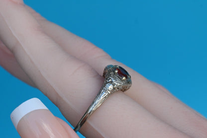 Antique Filigree Art Deco 18K White Gold Ring w/ Deep Red Gemstones8