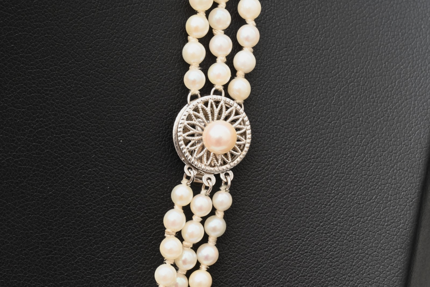 Elegant yet Simple Multi-Strand Cultured Pearl Beaded Necklace w/ 14k Clasp1