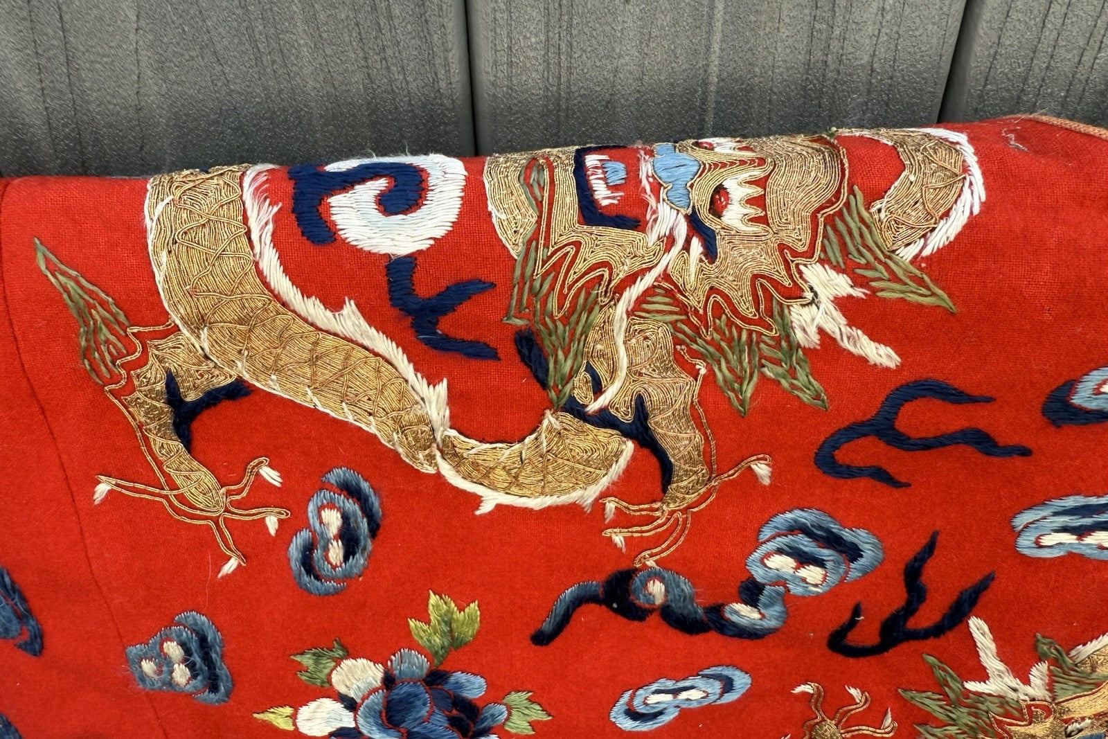 Antique Qing Dynasty Chinese Silk Embroidery Red Dragon Winter Robe9
