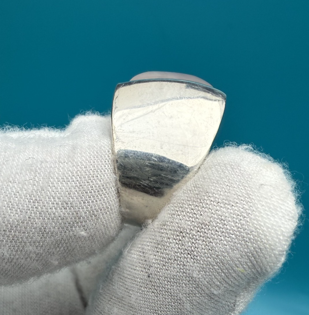 Lovely Sterling Silver Ring with Pink Quartz Gemstone4