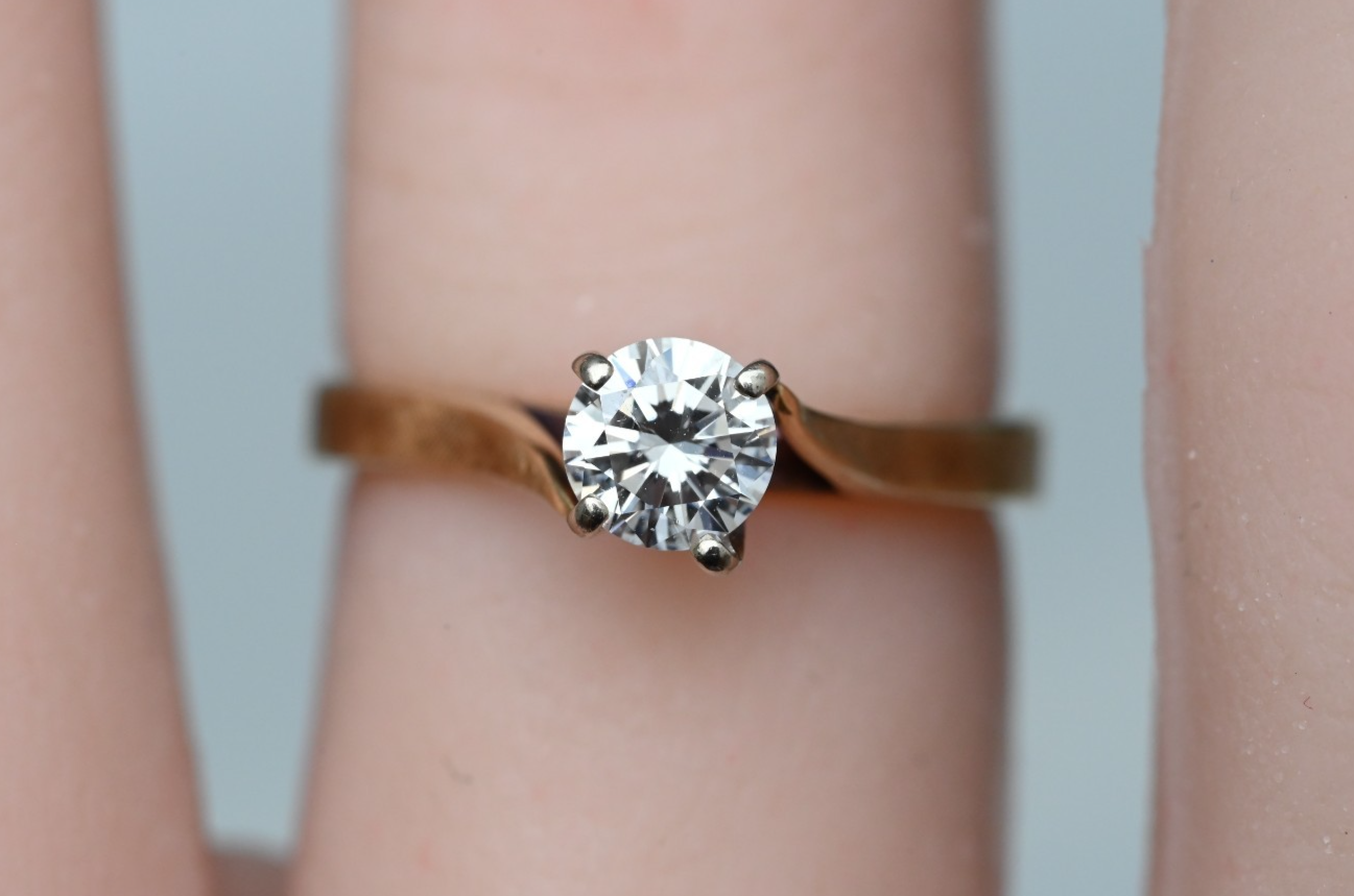 Wonderful Vintage 14k Yellow Gold Solitaire Ring with .40 ct Round Diamond0