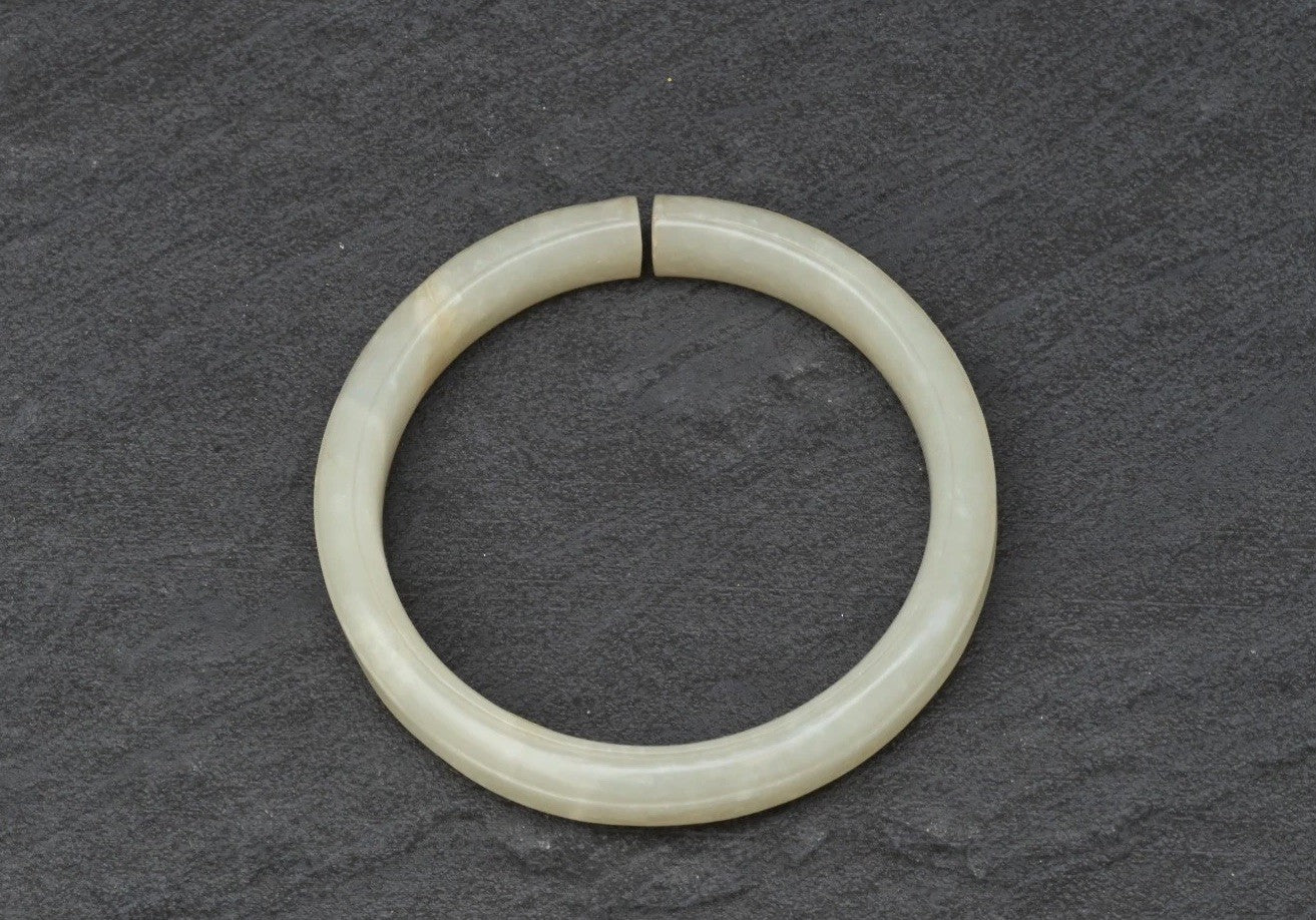Antique Chinese 1900s Carved Mutton Fat White Celadon Jade Bangle Bracelet3