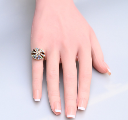 Gorgeous Antique Opal Ring in 10K Yellow Gold1