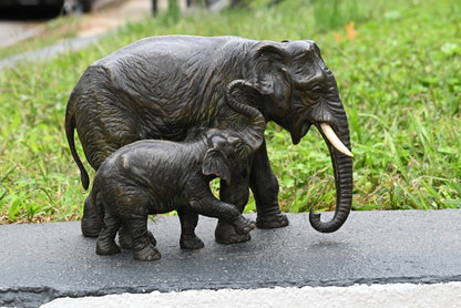 Superb Large Antique Austrian Vienna Cold Painted Bronze Figure of Elephants0