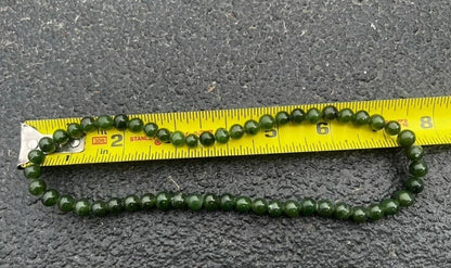 Vibrant Green Antique / Vintage Spinach Natural Nephrite Jade Beaded Necklace11