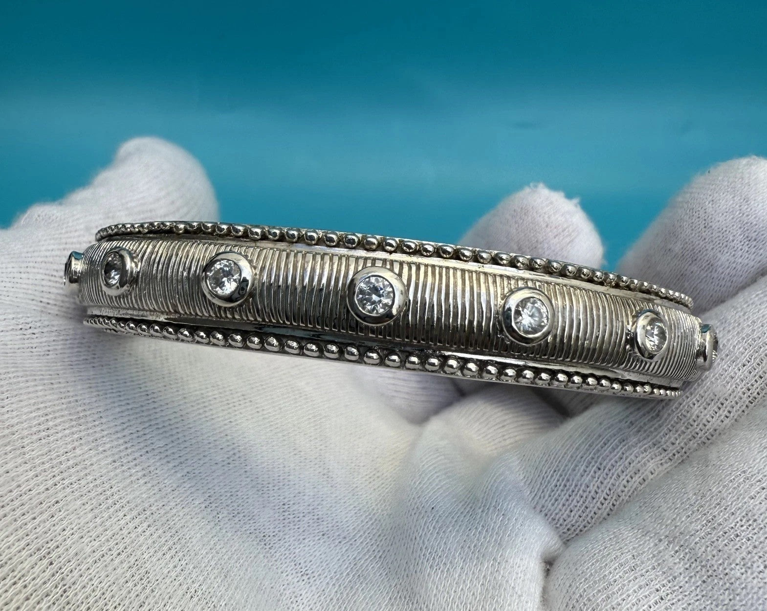 Amazing Vintage Judith Ripka Sterling Silver Hinged Cuff Bracelet 6