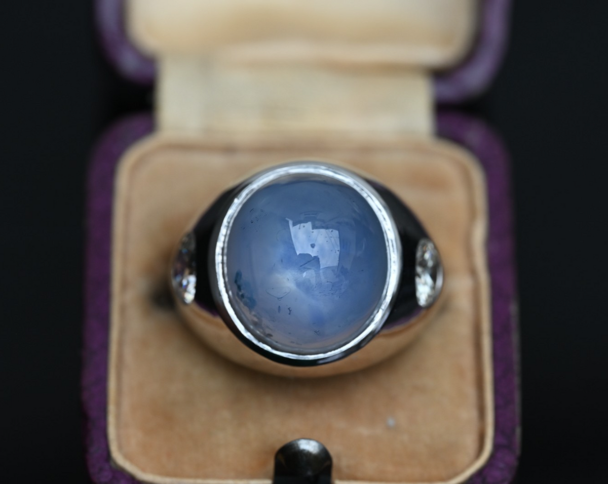 Stunning 22 ct Natural No Heat Blue Star Sapphire 18K White Gold Ring GIA Cert.0